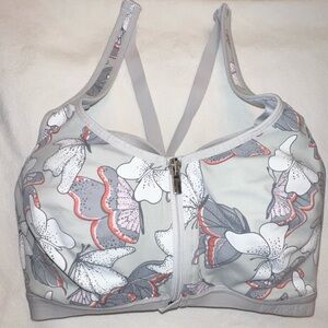 Victoria’s Secret - Knockout Sports Bra - 34DD - Butterfly print